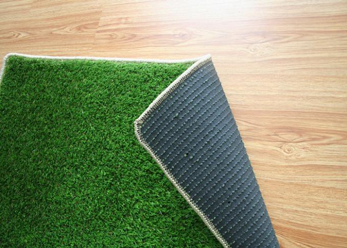 Anti-Slip Indoor Home หญ้าเทียมสนามหญ้าปลอมสีเขียว / สีเขียวมะกอก 0