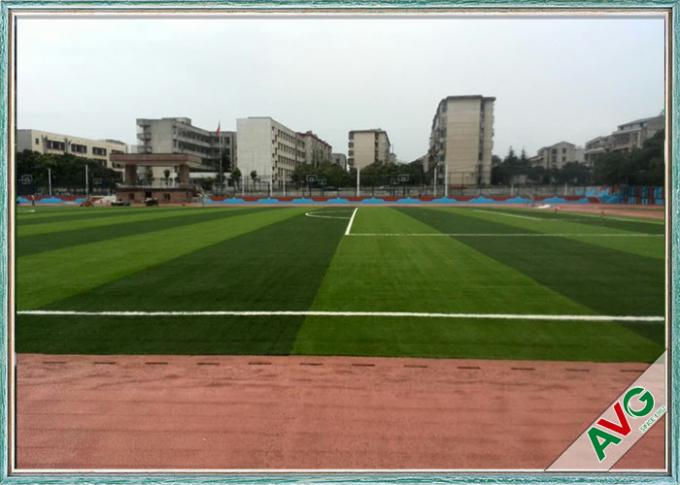 50 Mm SGS อนุมัติสนามฟุตบอลหญ้าเทียม / สนามหญ้าสังเคราะห์สำหรับสนามฟุตบอล 0