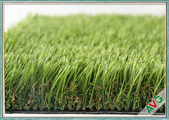จีน ภูมิทัศน์ที่ประหยัดหญ้าเทียมในร่มที่มีความยืดหยุ่นสูง 40 มม. สูง ผู้ผลิต