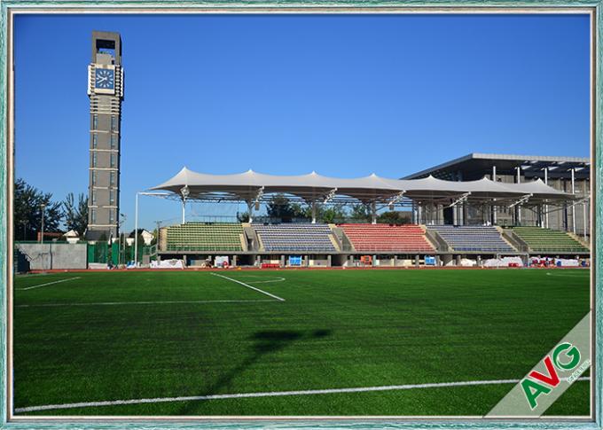 Monofil PE Yarn ผู้ผลิตหญ้าเทียมสีเขียวสำหรับกีฬาสนามฟุตบอลหญ้าเทียม 0