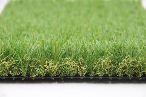 จีน หญ้าสวนกลางแจ้งสนามหญ้าหญ้าเทียมสนามหญ้าเทียมพรมราคาถูก 35mm ขาย ผู้ผลิต