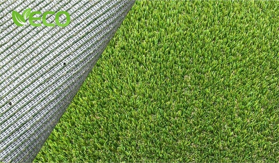 จีน หญ้าจัดสวน หญ้าเทียมสำหรับสวนภูมิทัศน์หญ้า ECO Backing รีไซเคิลได้ 100% ผู้ผลิต