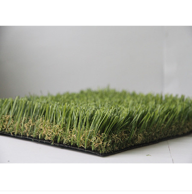จีน หญ้าเทียมประดิษฐ์ความสูง 35 มม. สำหรับการจัดสวนสนามหญ้า ผู้ผลิต